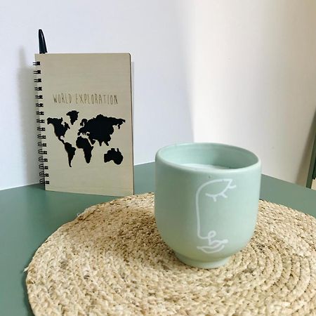 Chaleureux Studio Mansarde - Coeur De Ville De Sete Ngoại thất bức ảnh